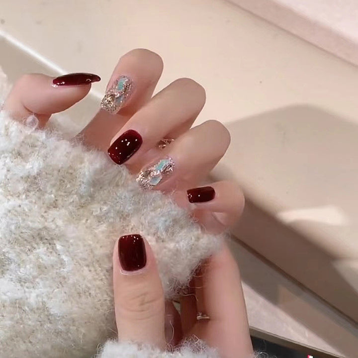 Glamorous Accent Press-On Nail Set Karnz