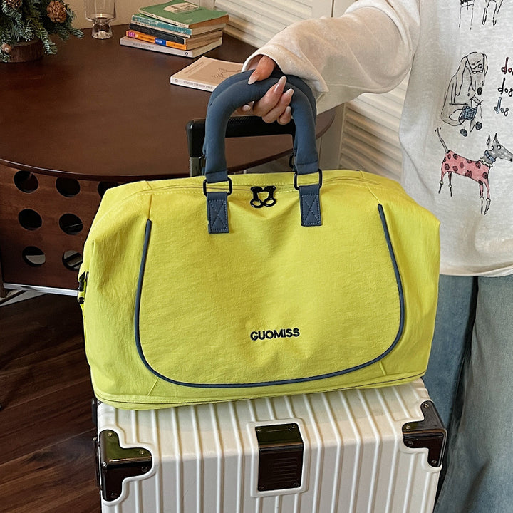 Reis Tasche