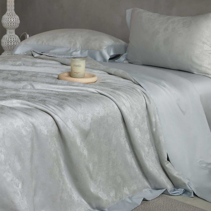 Premium Baumwollsatin-Bettwäsche-Set mit feinem Toile-Motiv und Saumverzierung