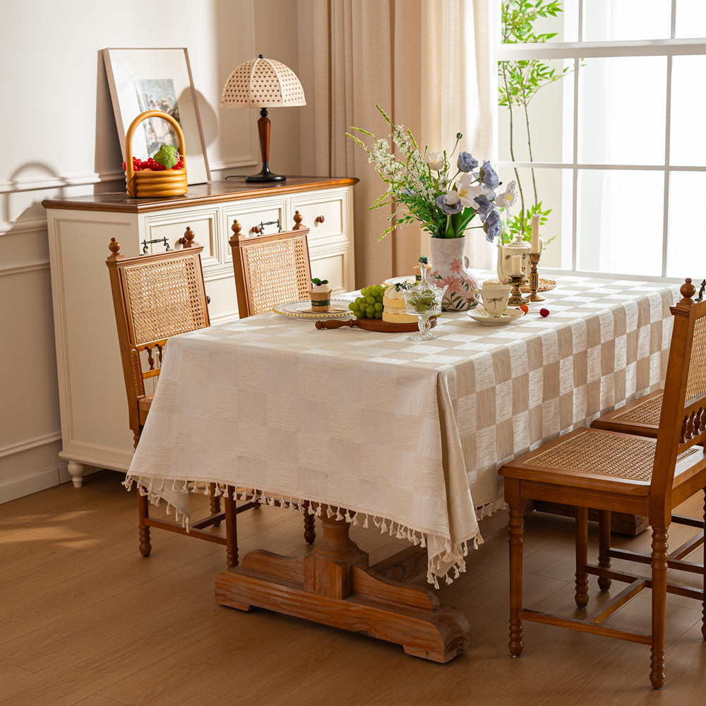 Moderne dekorative Tischdecke