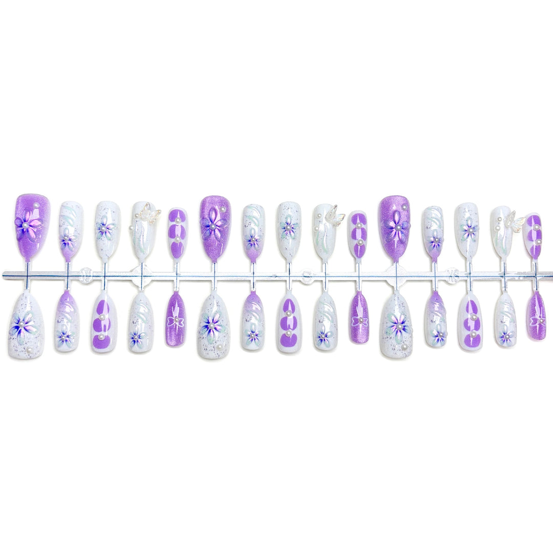 Blumenmuster Press-On Nail Art Kollektion