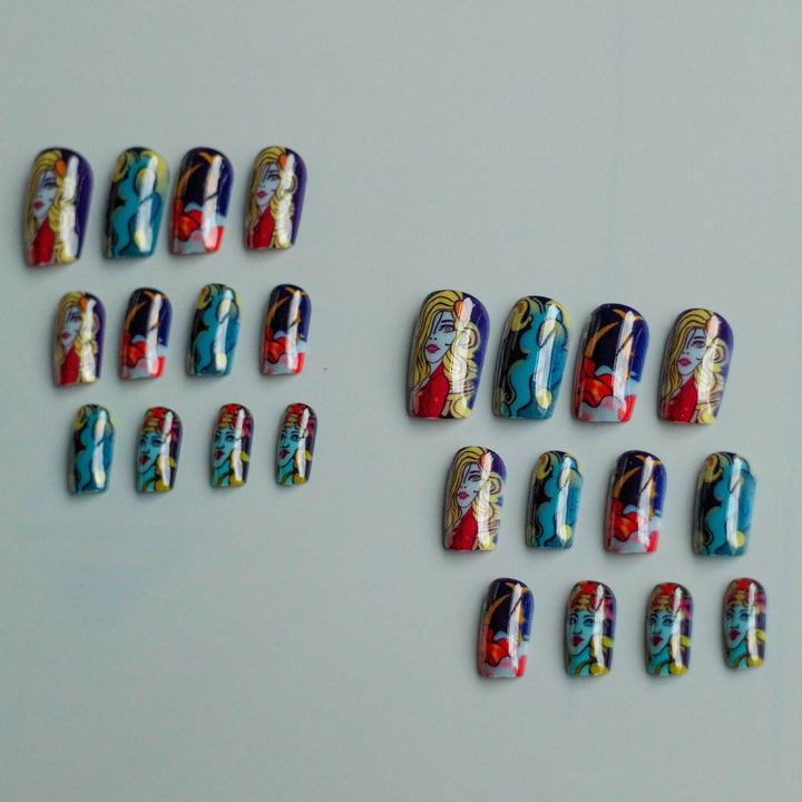 Künstlerisches Charakter-Nagelkunst-Set