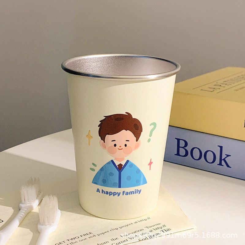 Becher mit Fröhlichem Kinderdesign Karnz