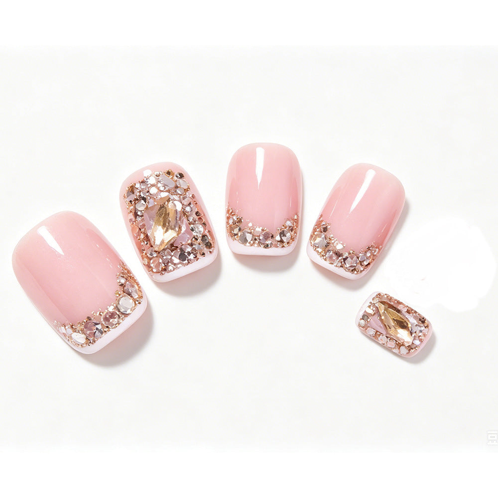 Elegante dekorative Press-On Nagelkunst Karnz