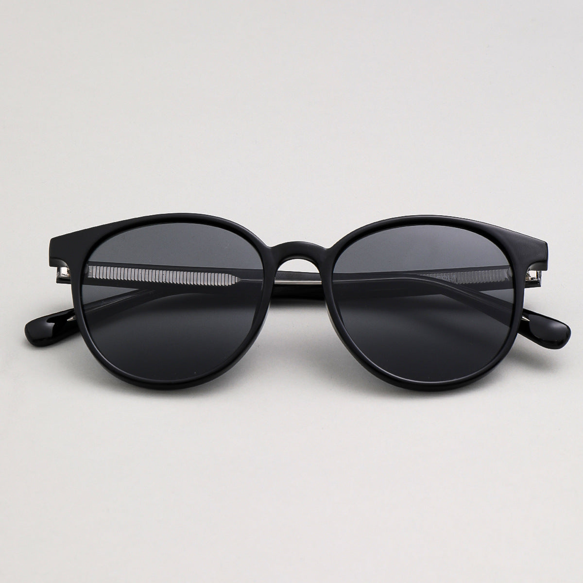 Damen modische Sonnenbrille im eleganten, runden Design mit UV-Schutz Karnz