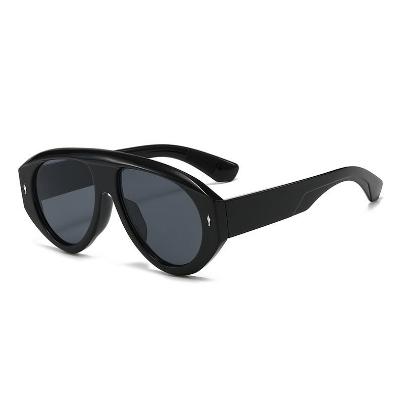 Damen moderne Fashion-Sonnenbrille im futuristischen Design Karnz