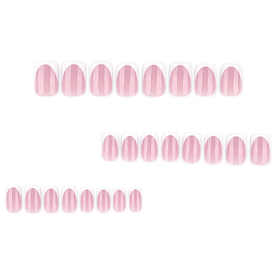 Französische Nagelverlängerungen mit glänzendem Finish Karnz