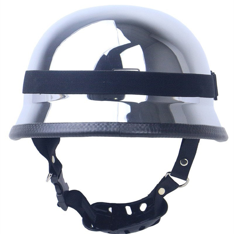 Schutzhelm mit integriertem Visier Karnz