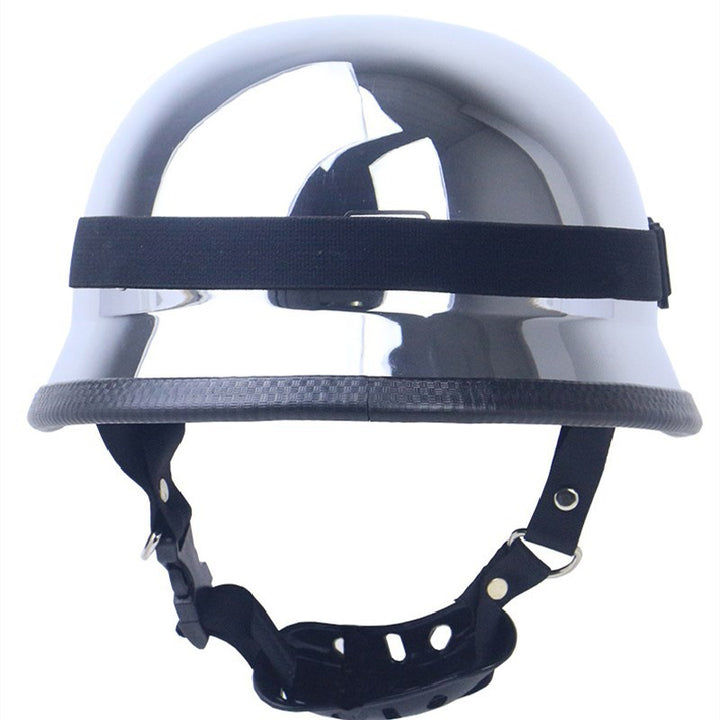 Schutzhelm mit integriertem Visier Karnz