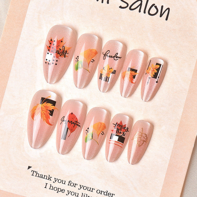 Herbst-inspiriertes Press-On Nagelkunstset 1790738370