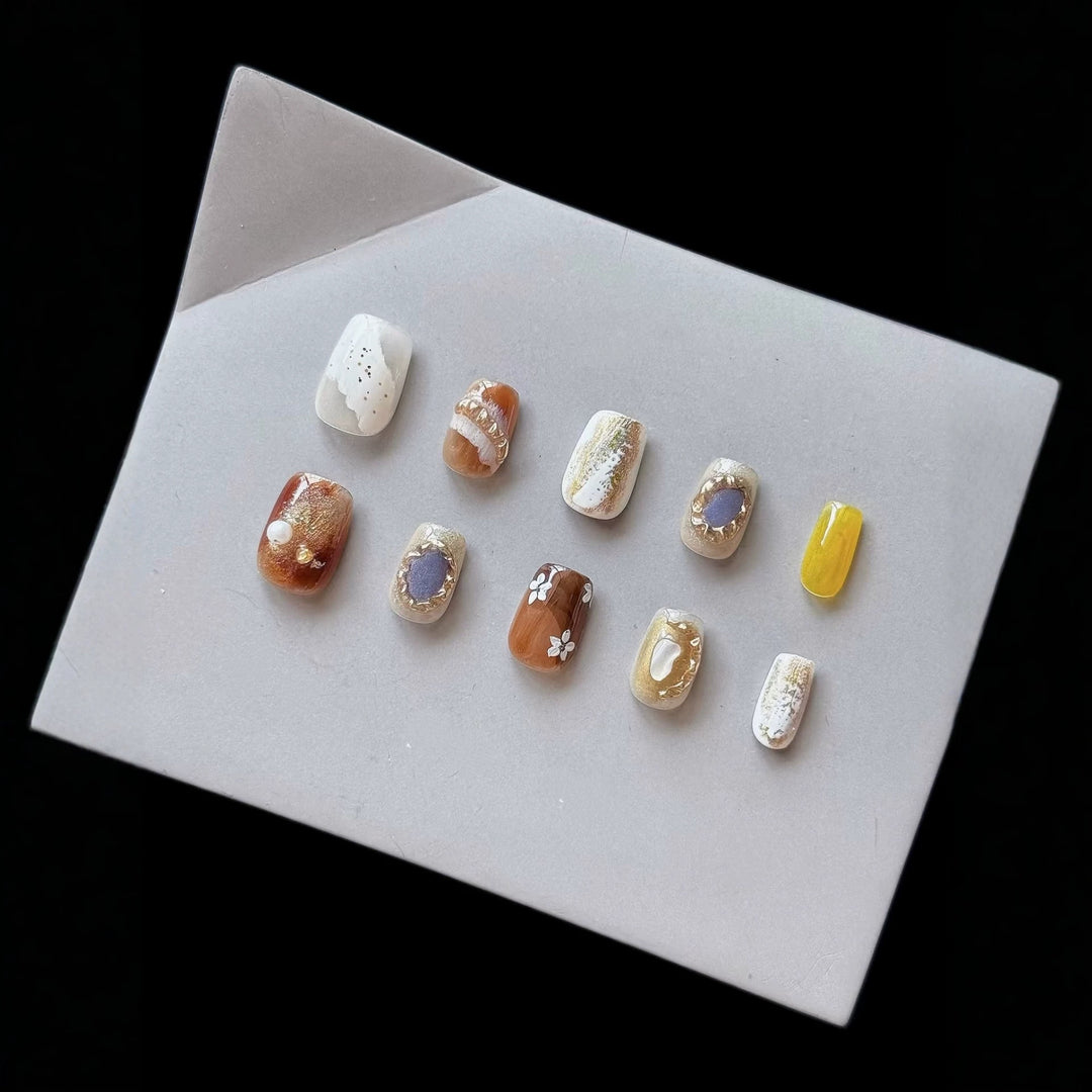 Künstlerisches dekoratives Press-On-Nagelset