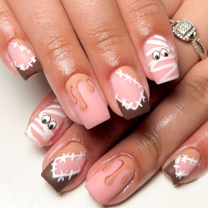 Kunstnagelset mit kreativem Halloween-Design Karnz