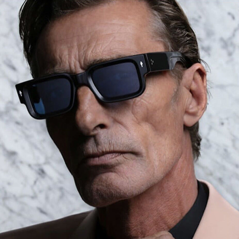 Damen modische quadratische Sonnenbrille mit robustem Rahmen und komfortablem Sitz Karnz