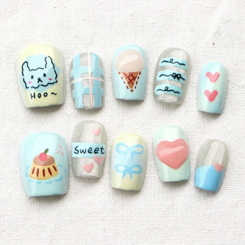 Verspieltes, vom Cartoon inspiriertes Press-On-Nagelset