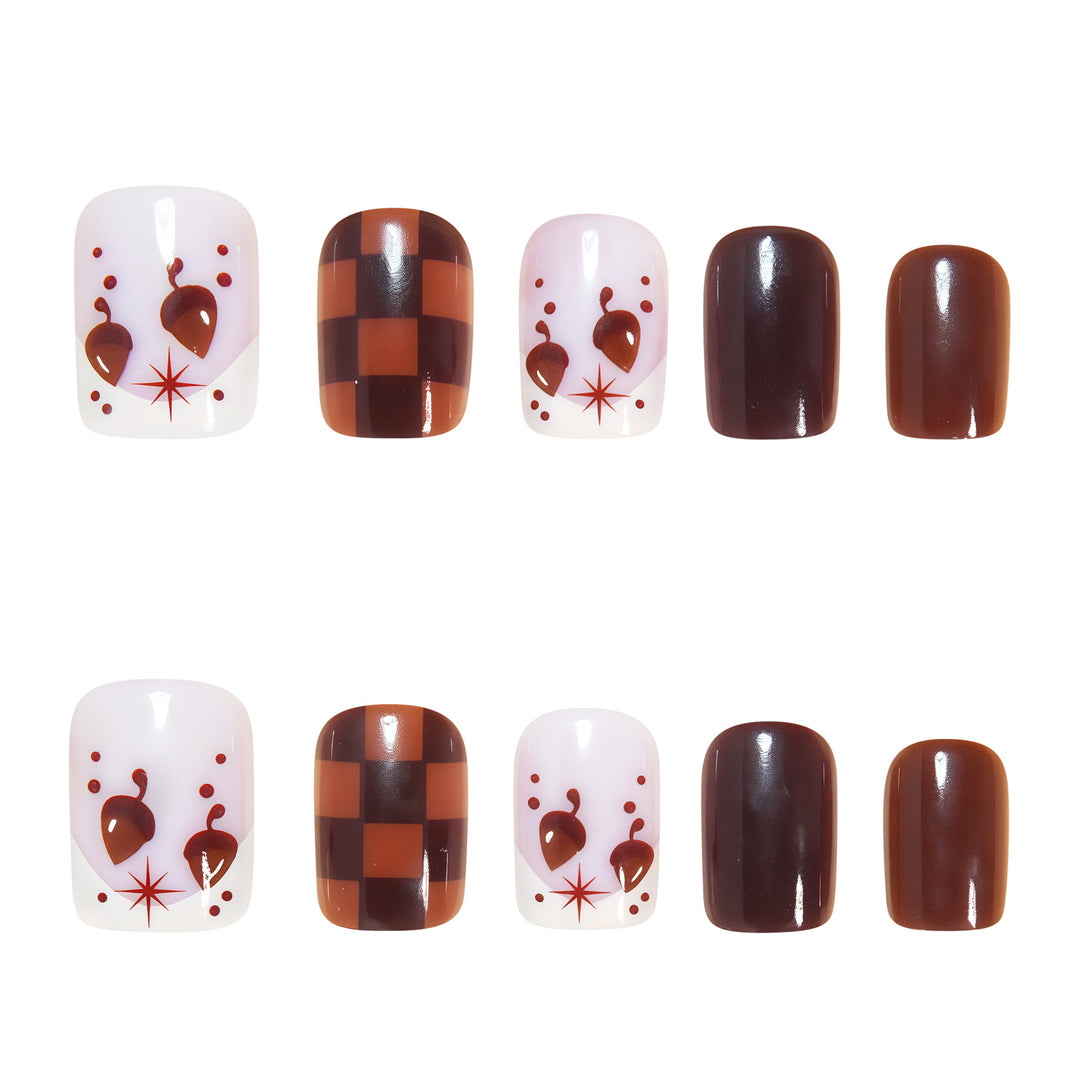 Künstlerisches Quadrat Nagelkunstdesign Karnz