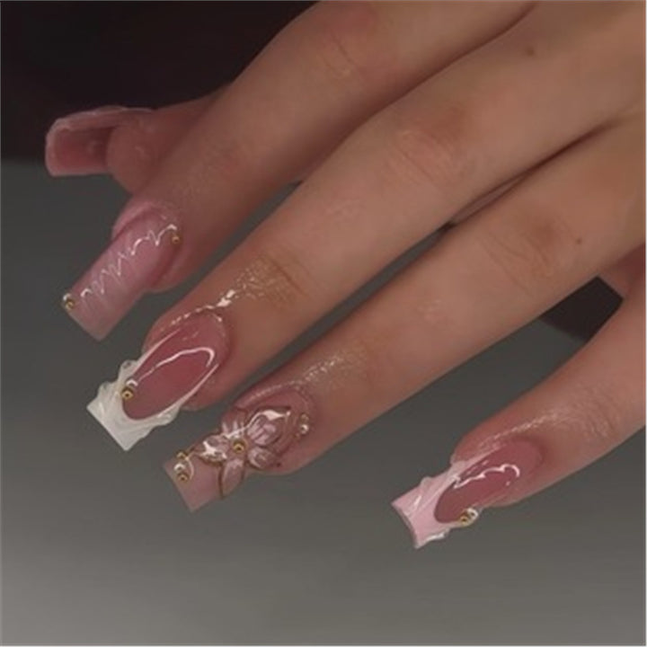 Künstlerisches Press-On-Nagelset mit Premium-Verzierungen Karnz