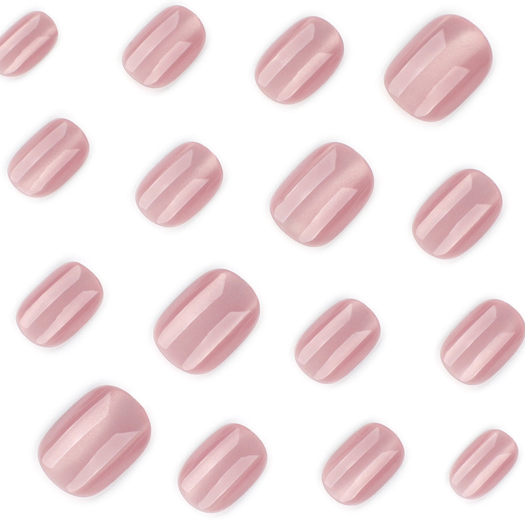 Elegante Nagelkunst mit Hochglanz-Finish Karnz