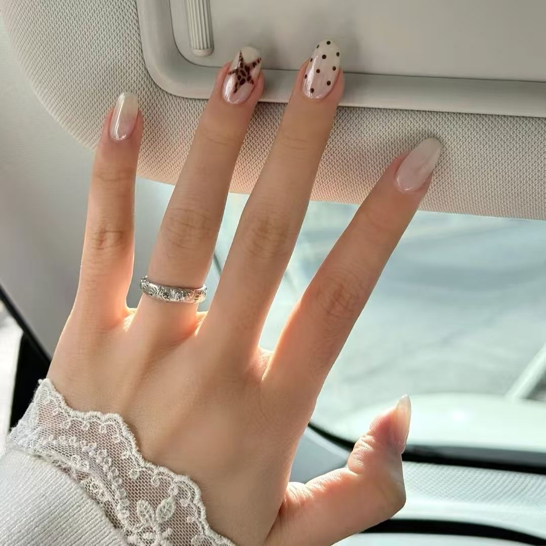 Dekorative Nagelkunst Tipps