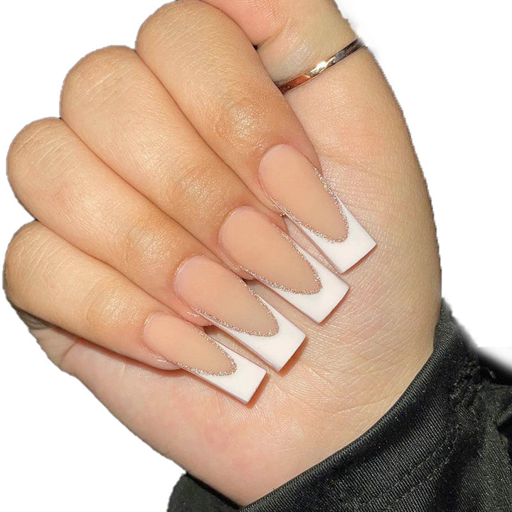 Elegante französische Tipp-Nagelverlängerungen Karnz
