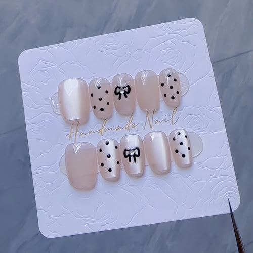 Handgemachtes Nail Set Karnz