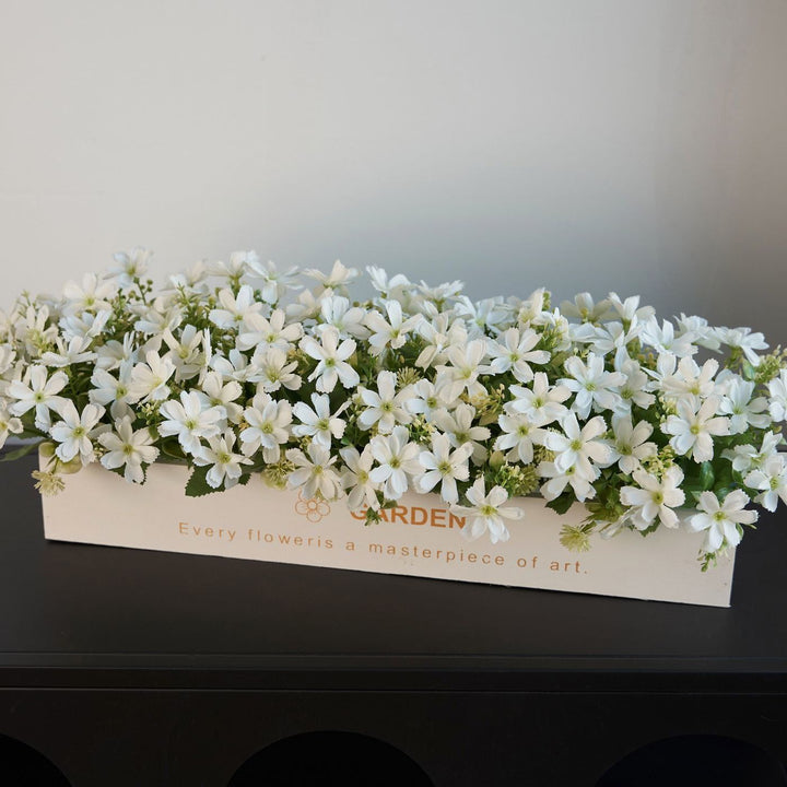Hochwertige künstliche Blumenarrangement