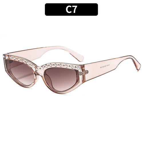Vintage-inspirierte Cat-Eye-Sonnenbrille mit Strassbesatz