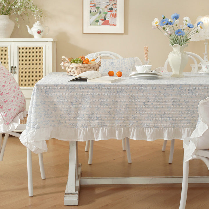 Rüsch Blümchenmuster Tischdecke