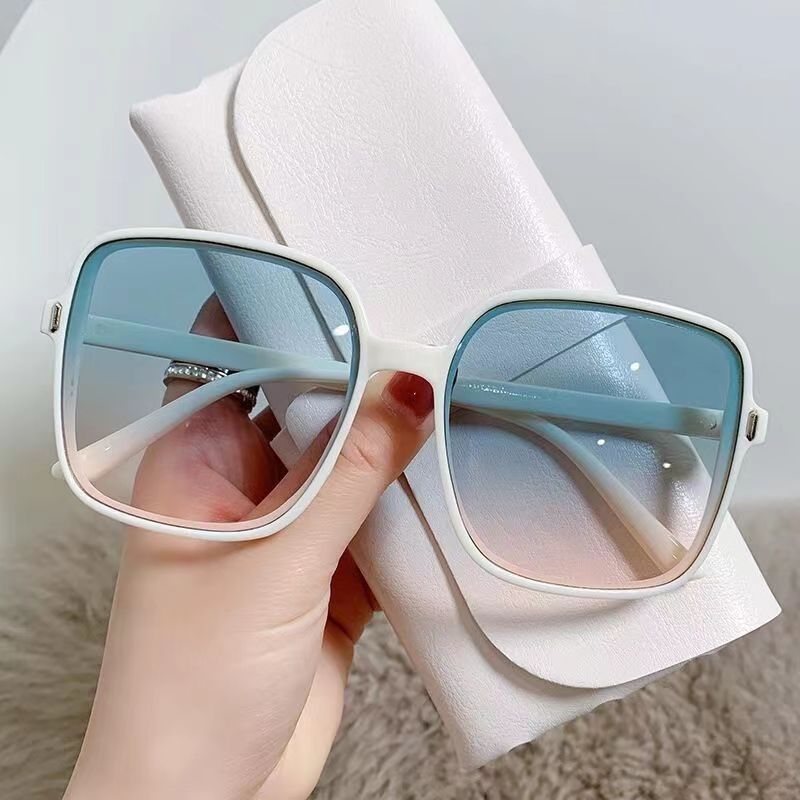 Damen quadratische Oversized-Sonnenbrille mit integriertem UV-Schutz Karnz
