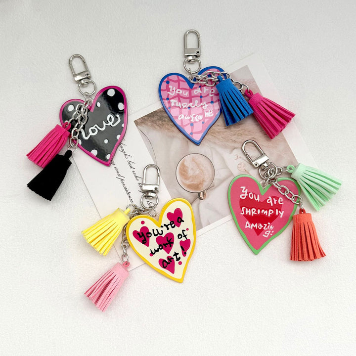 Skurriler Herz Charm Schlüsselanhänger Karnz