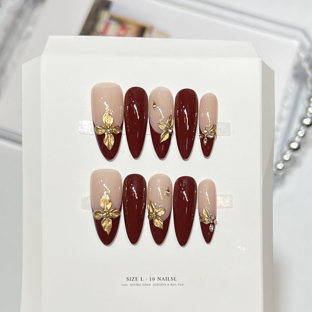 Premium Press-On Nail Art Set mit elegantem Herz- und Blattdesign Karnz