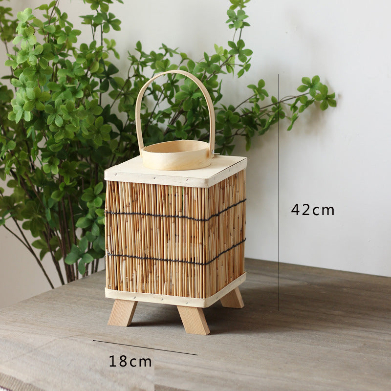 Stilvolle Laterne aus Naturmaterialien Karnz