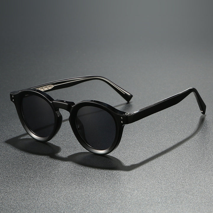 Damen modische Sonnenbrille im stilvollen runden Design von Karnz