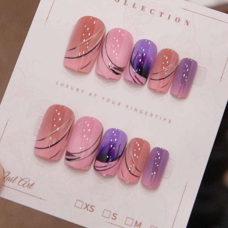 Künstlerische Press-On Nagelkunst