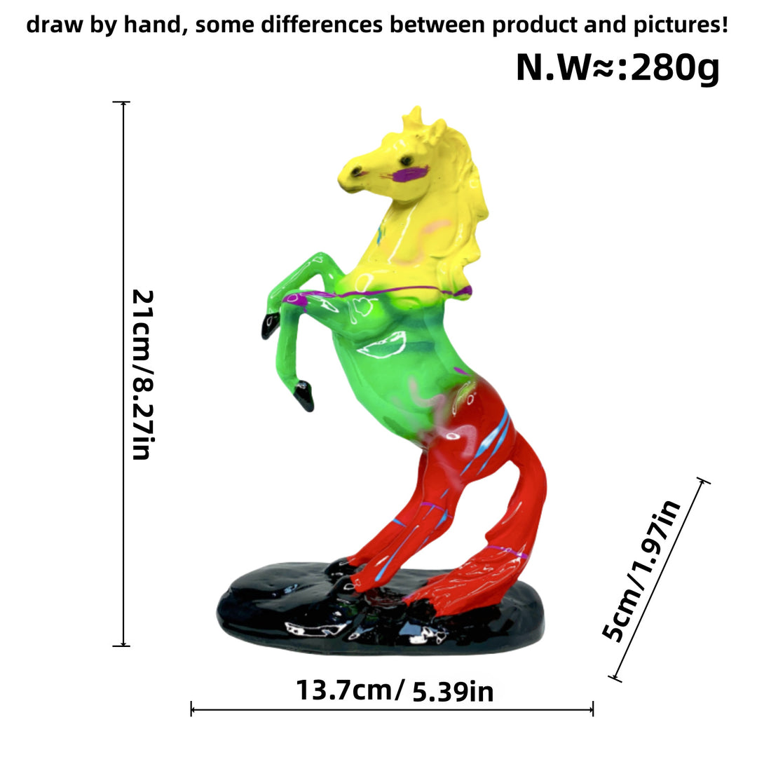Kunstvolle Pferdefigur im modernen Design Karnz