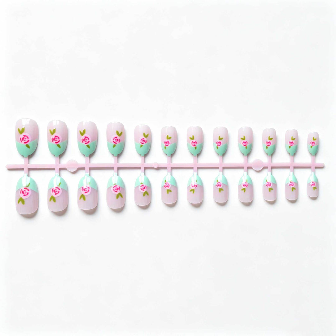 Künstlerisches floral Gel Nagelkunst