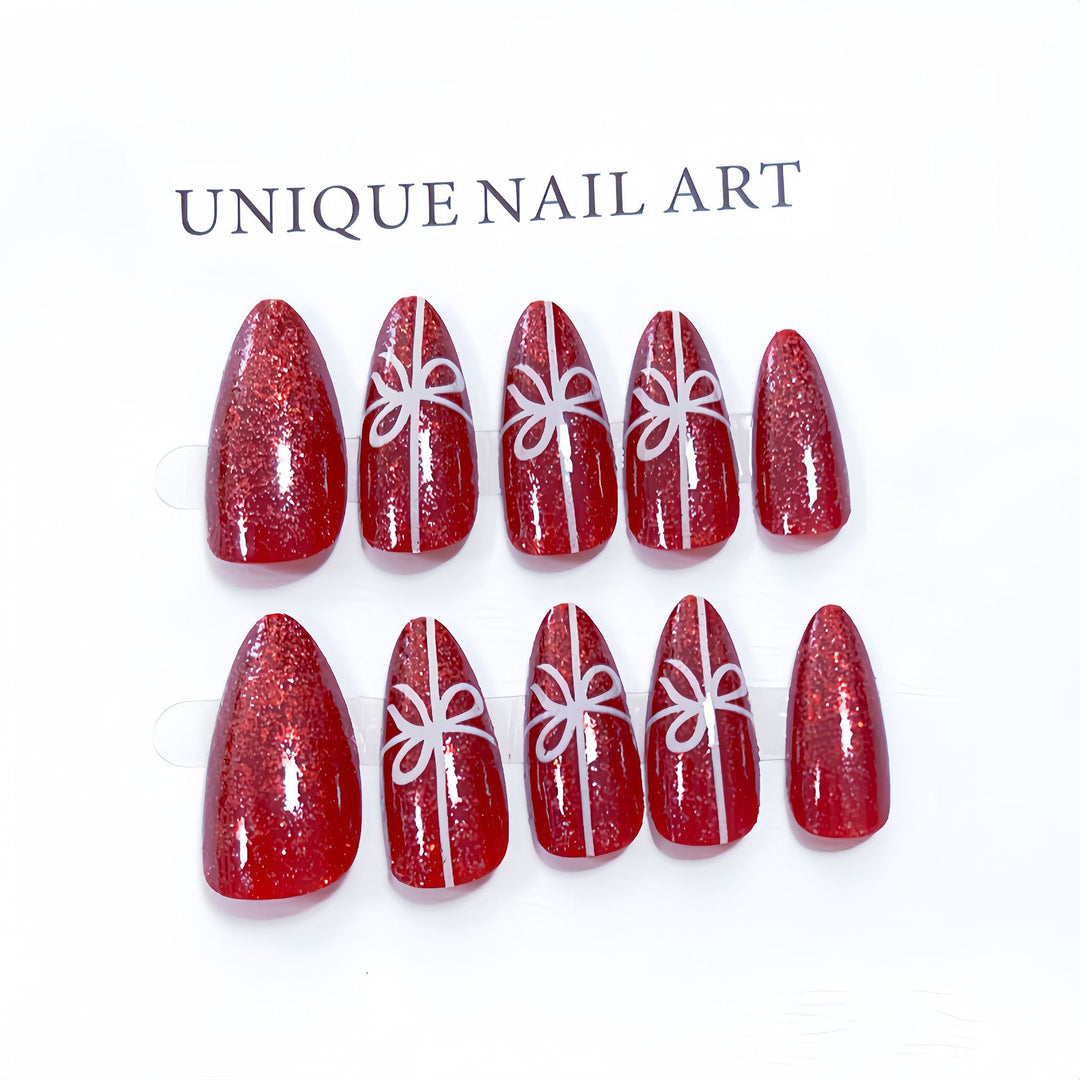 Festliches Glitzerndes Press-On Nagelset Karnz