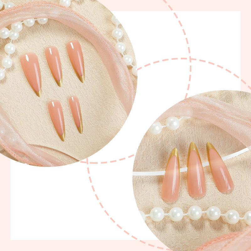 Elegantes Long-Shape Press-On Glänzendes Nagelset Karnz