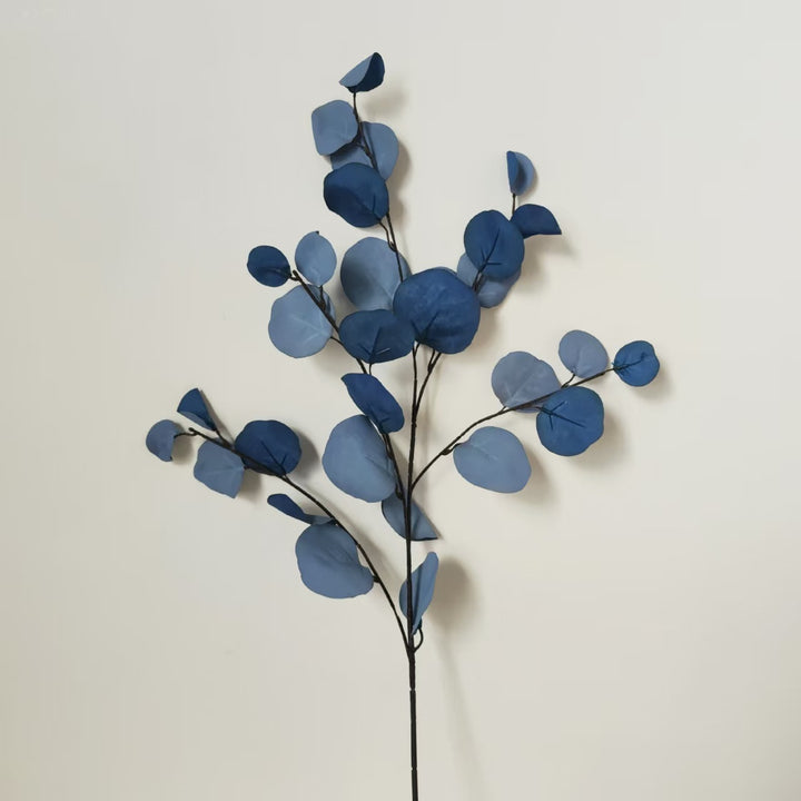 Dekorativer Eukalyptus-Stiel