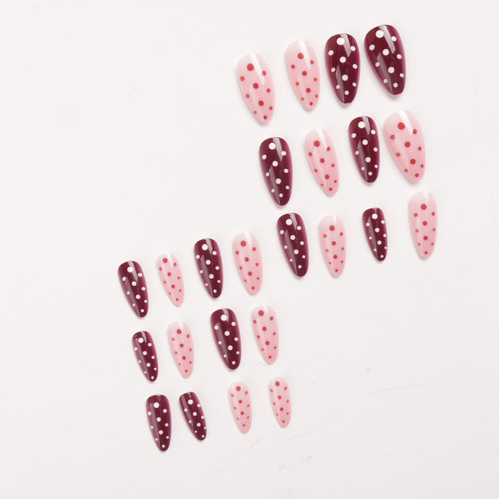 Polka Dot Nagelkunst Design Karnz