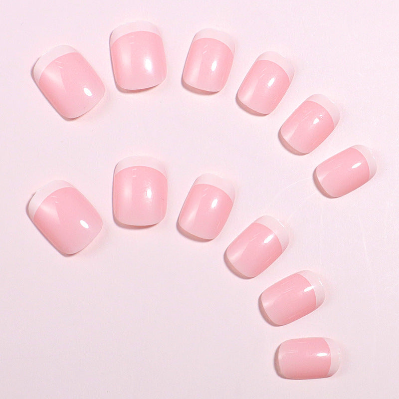 Premium French Tip Press-On Nägel Karnz