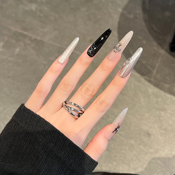Glamouröse 3D Nagelkunst Extensions Karnz