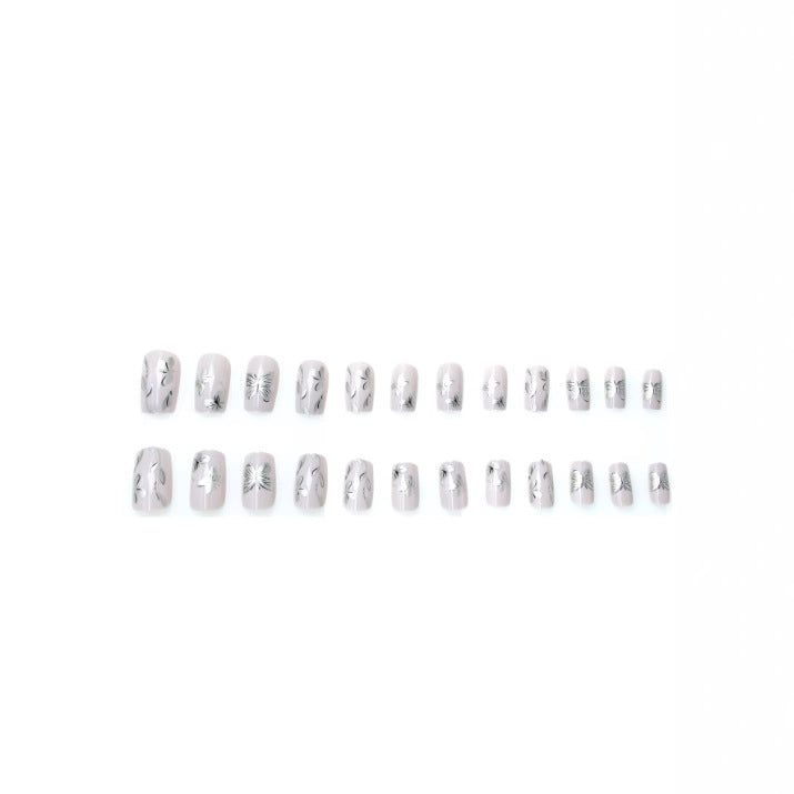 Schmetterlings Nagelkunst Karnz