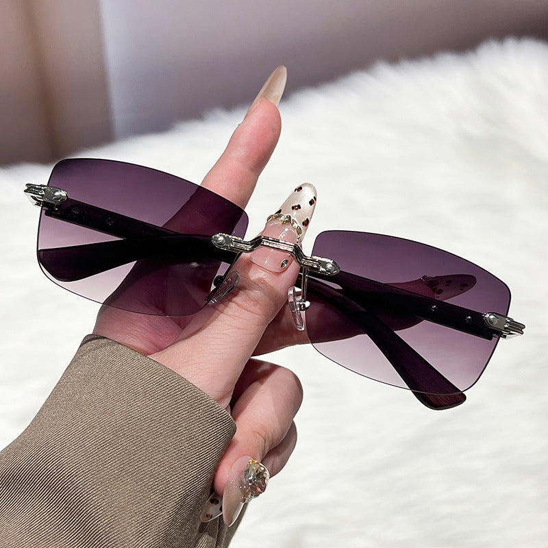 Damen extravagante modische Sonnenbrille mit innovativem Rahmen Karnz