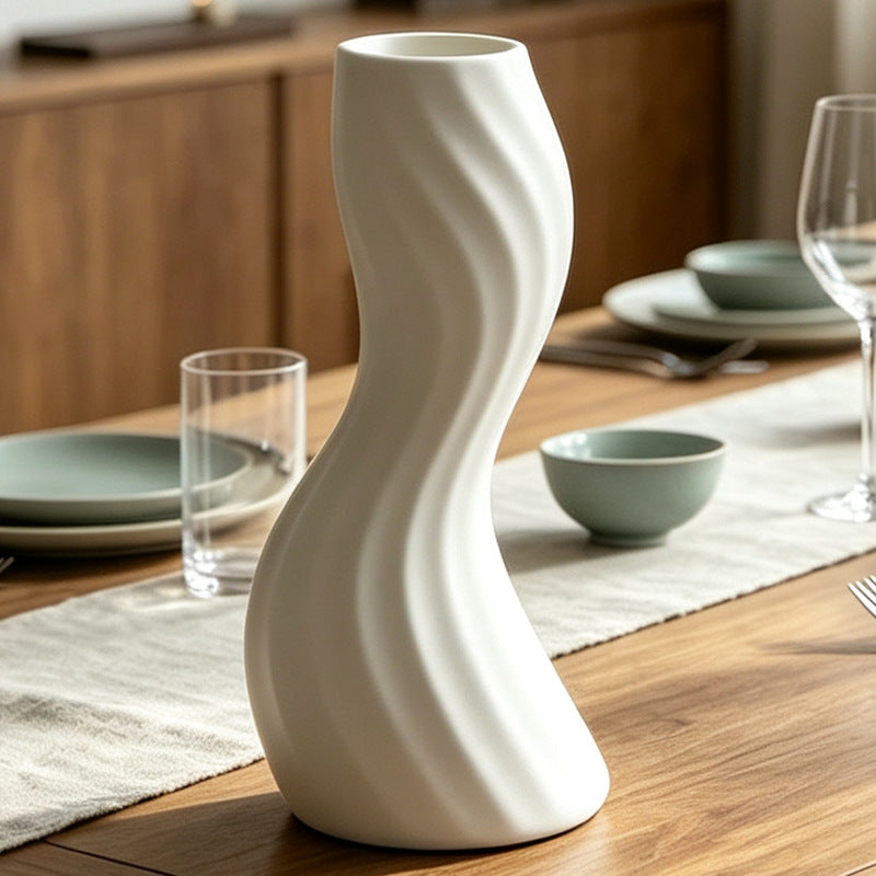 Elegante verdrehte dekorative Bodenvase Karnz