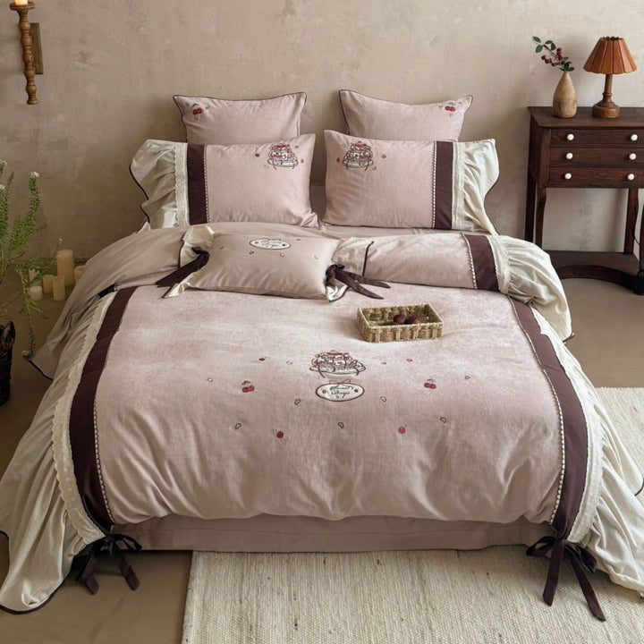 Bestickte Rüschene Cotton-Blend Bettwäsche Set