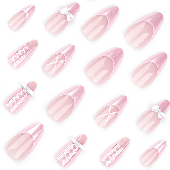 Elegante Nagelkunstverlängerungen Karnz