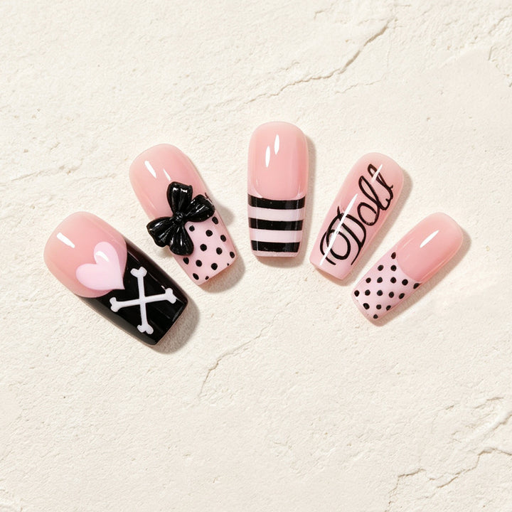 Kreatives Nagelkunstdesign Karnz