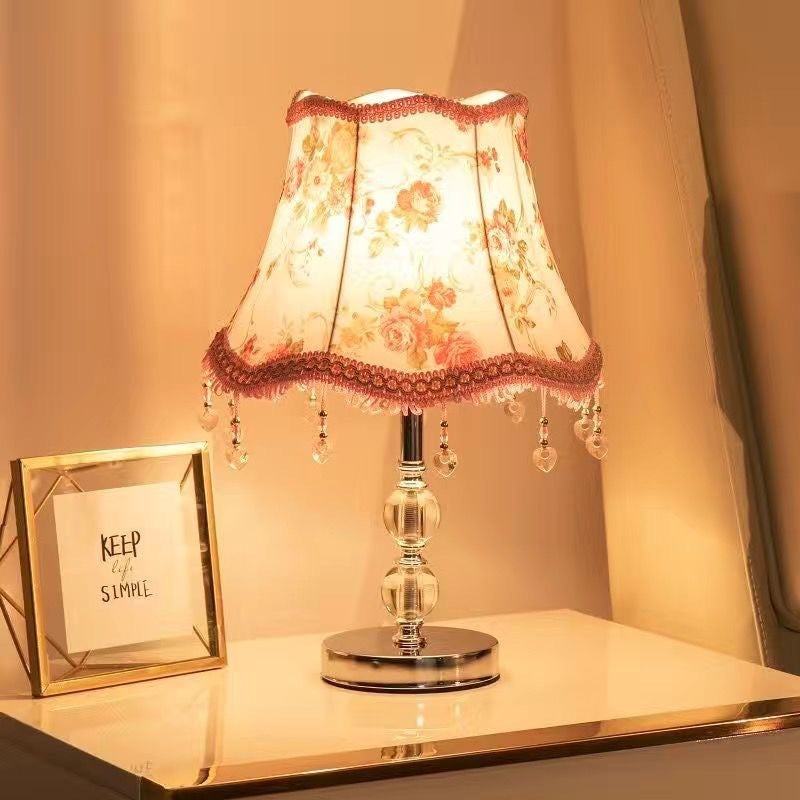 Vintage Blumen Tischlampe