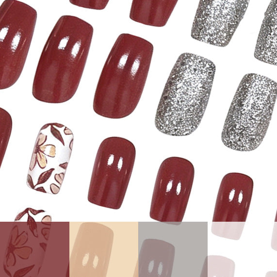 Künstlerisches Florales Nageldesign Karnz