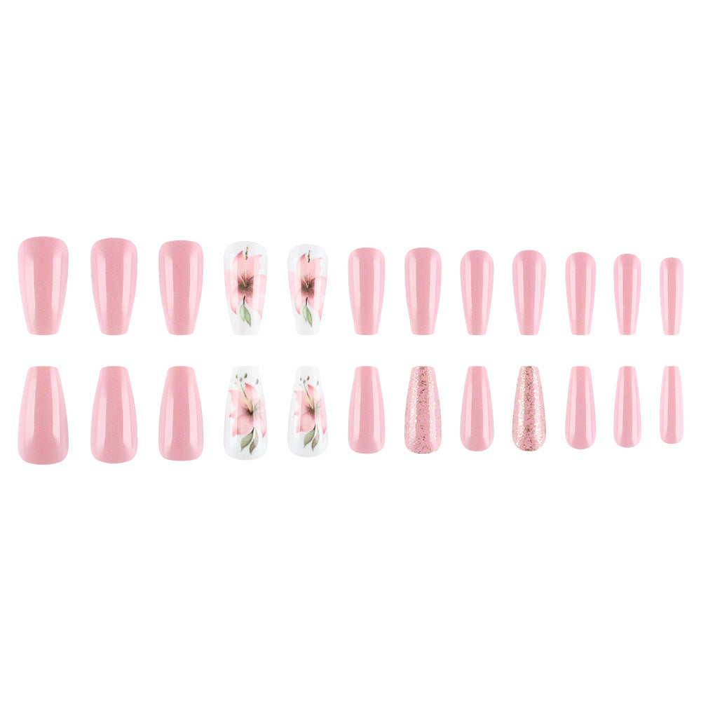 Florales Design Press-On Nagelkunst Set Karnz